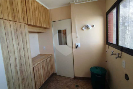 Duplex para alugar com 3 suítes em Real Parque, São Paulo, SP