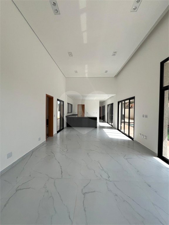 Casa à venda com 3 suítes no condomínio Spazio Design, Bragança Paulista - SP