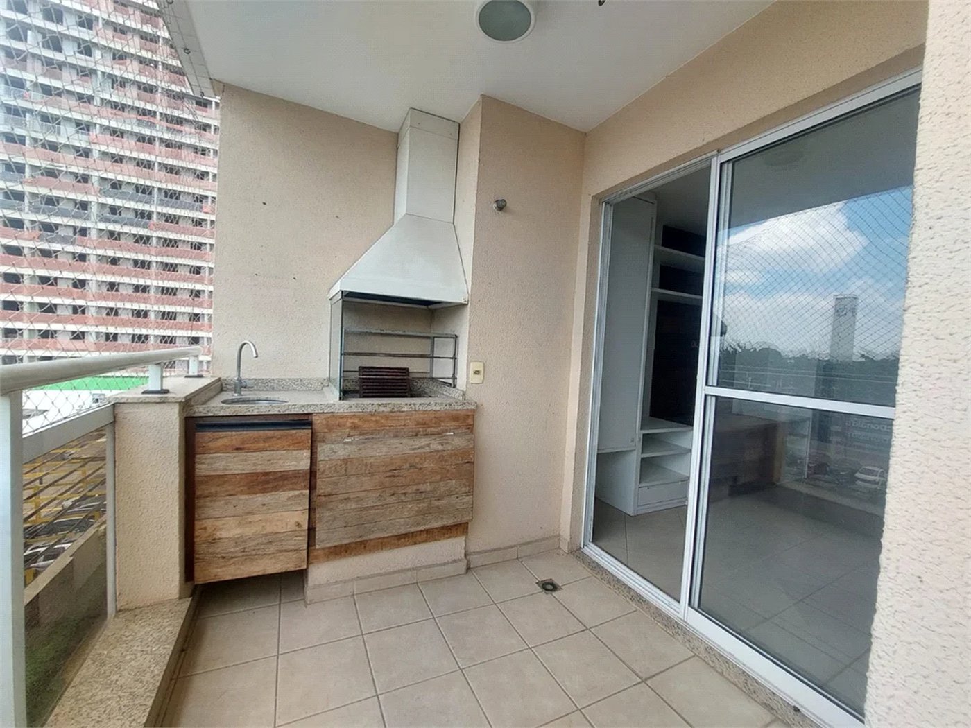 Apartamento à venda com 3 quartos, sendo 1 suíte, em Vila Leopoldina, São Paulo, SP