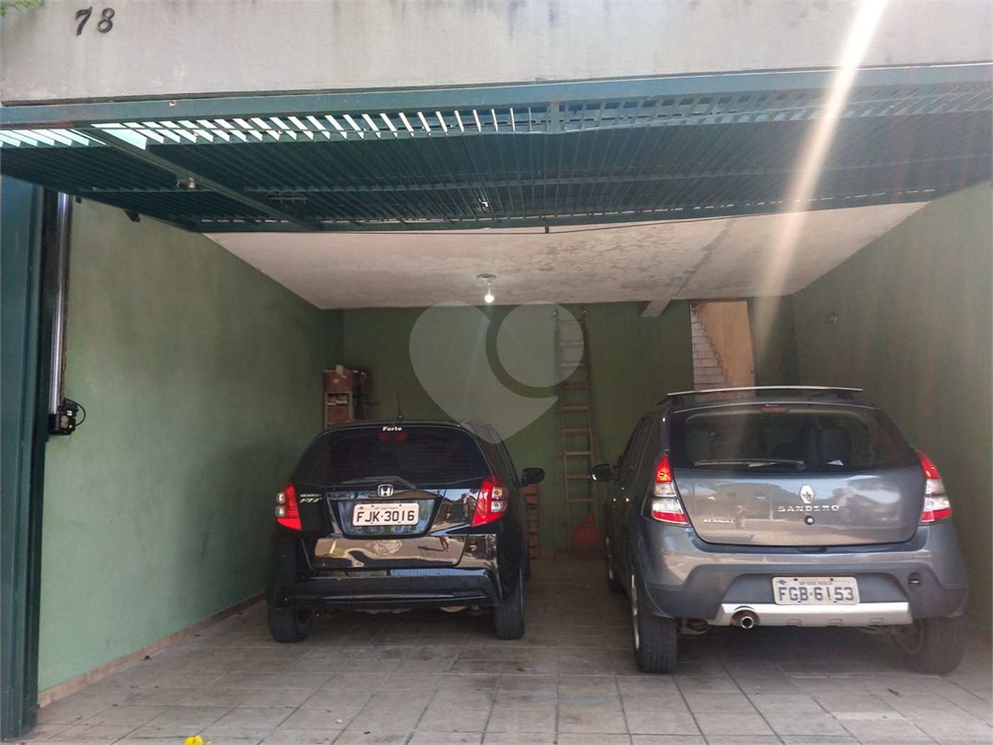 Sobrado à venda com 4 quartos, sendo 1 suíte, em Parque dos Príncipes, São Paulo, SP