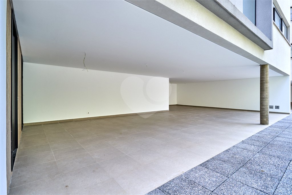 Casa à venda com 4 suítes no condomínio Liló, São Paulo - SP