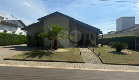 Casa à venda com 3 suítes no condomínio Terras de Mont Serrat, Salto - SP