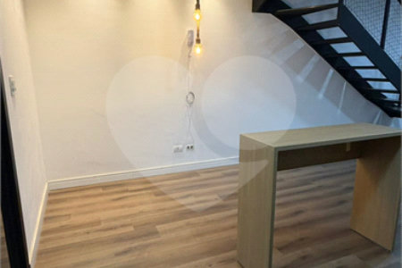 Casa à venda com 2 suítes no condomínio Gran Loft, Cotia - SP