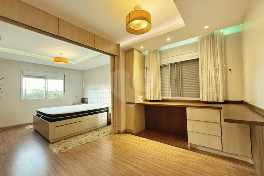 Apartamento à venda com 2 suítes em Barra Funda, São Paulo, SP