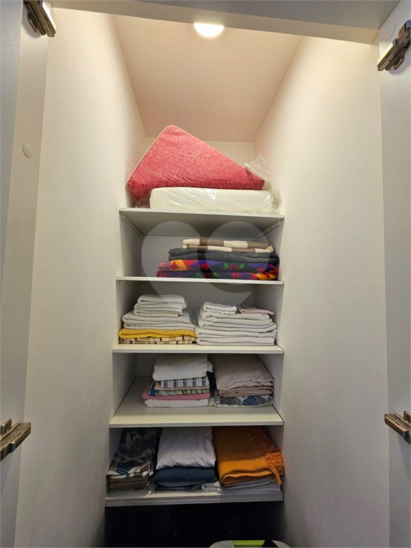 Sobrado à venda com 3 quartos, sendo 2 suítes, em Chácara Monte Alegre, São Paulo, SP