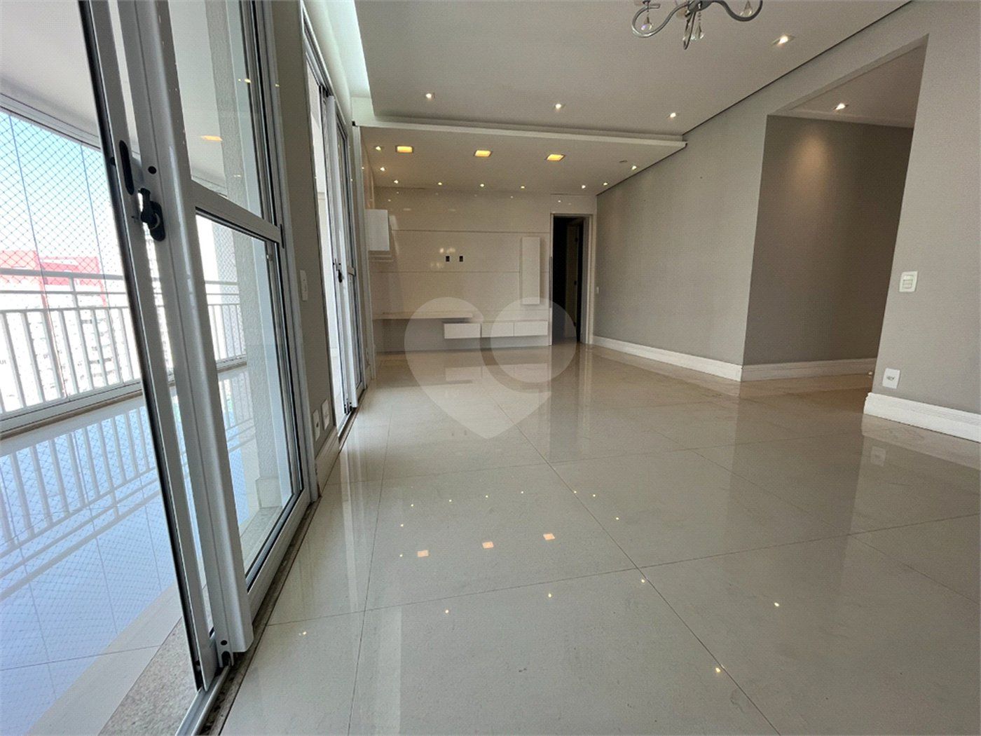Apartamento à venda com 3 suítes em Mooca, São Paulo, SP
