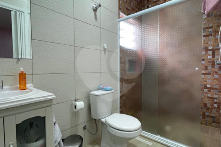 Sobrado à venda com 3 quartos, sendo 1 suíte, em Vila Gustavo, São Paulo, SP