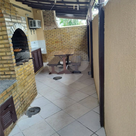 Casa em condomínio à venda com 2 quartos, sendo 1 suíte,  em Manguinhos, Armação dos Búzios, RJ
