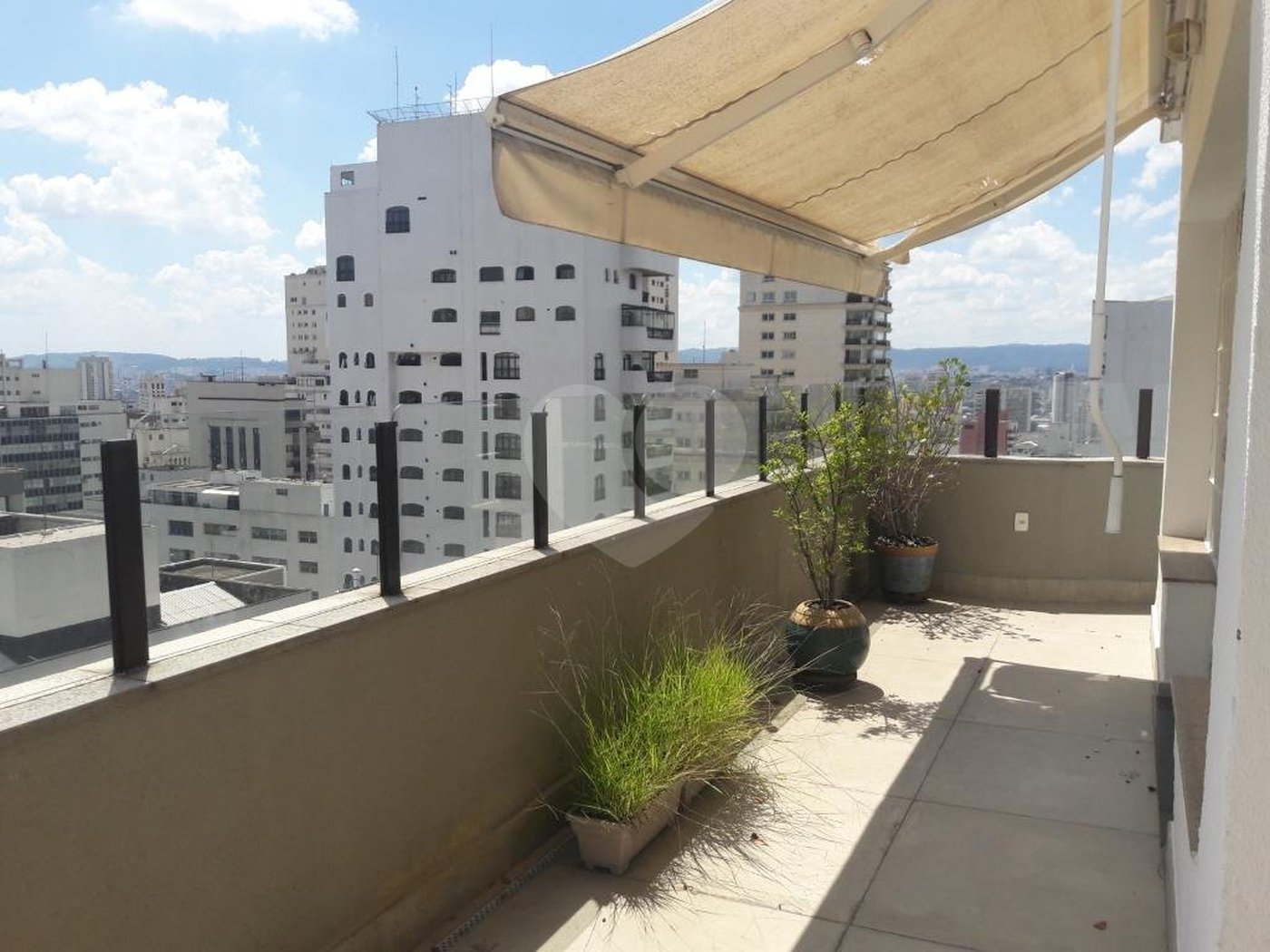 Apartamento à venda com 3 suítes em Santa Cecília, São Paulo, SP