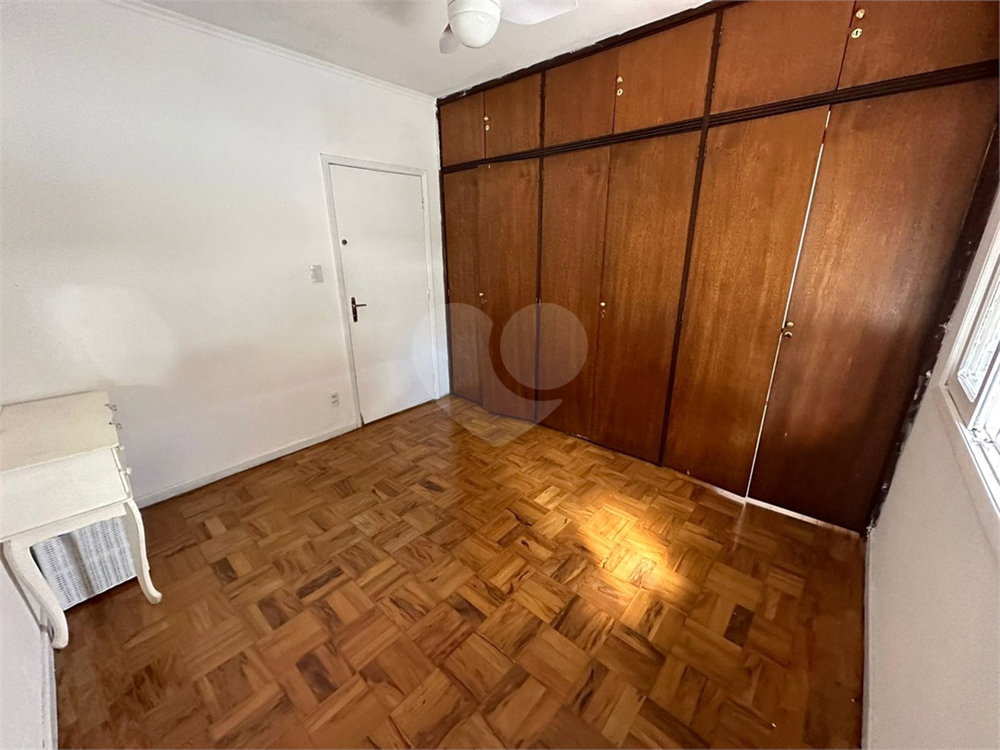Casa à venda com 4 quartos, sendo 3 suítes, em Jardim Prudência, São Paulo, SP