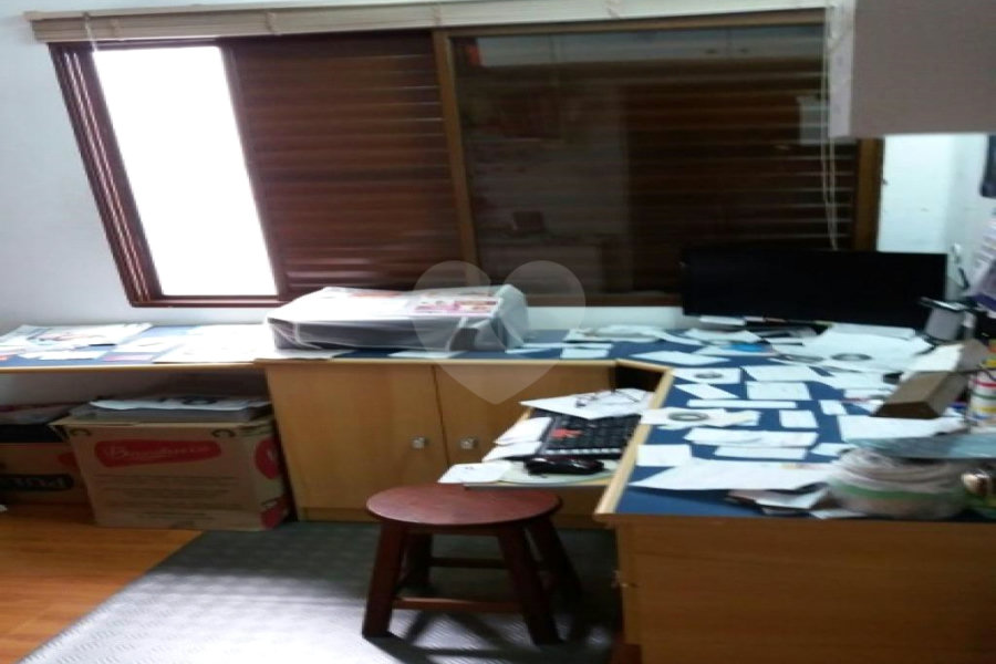 Casa à venda com 3 quartos, sendo 1 suíte,  no condomínio Alameda do Eucaliptos, São Paulo - SP