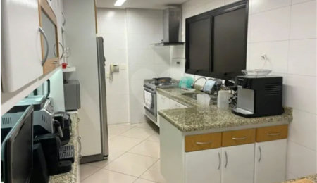 Apartamento para alugar com 4 quartos, sendo 2 suítes,  em Vila Andrade, São Paulo, SP