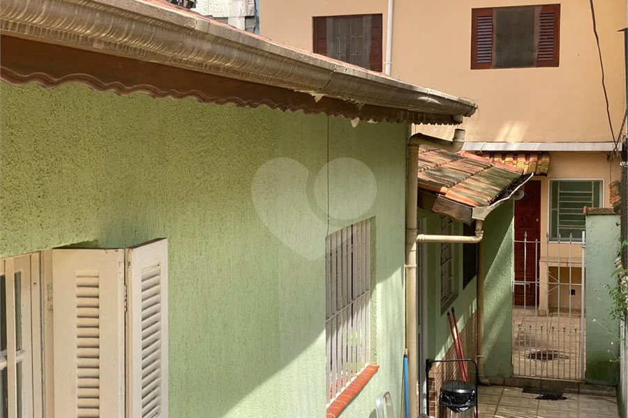 Terreno 10 X 30m,ideal para construtor, com casa principal, mais 3 casas no mesmo terreno e gerando renda, em Perdizes - São Paulo