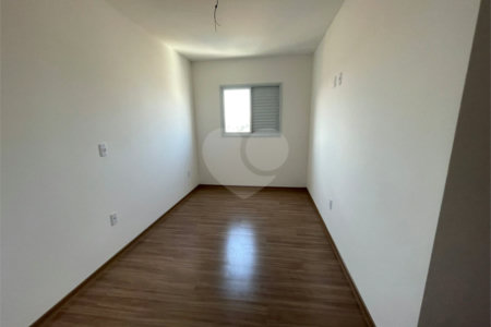 Apartamento à venda com 2 quartos, sendo 1 suíte,  em Parada Inglesa, São Paulo, SP