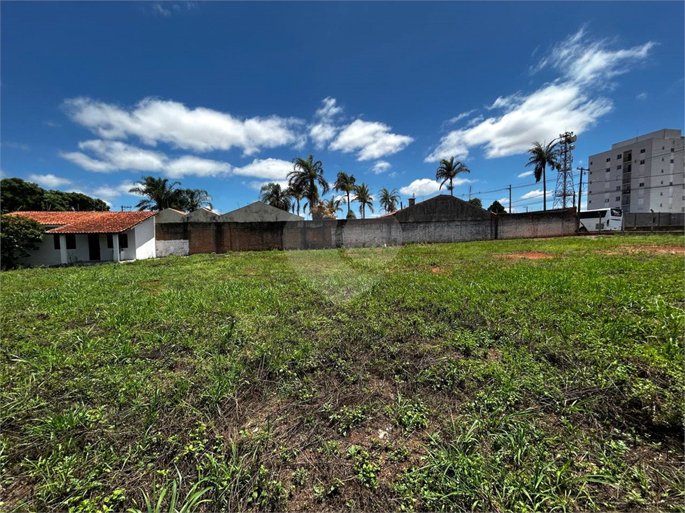 Terreno à venda em Vila Carolina, Itapetininga, SP