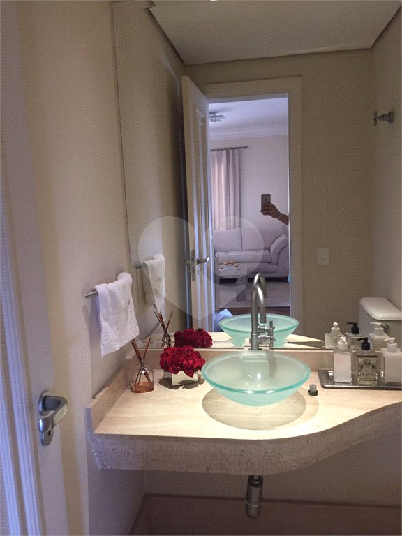 Apartamento à venda com 3 quartos, sendo 2 suítes, em Vila Suzana, São Paulo, SP