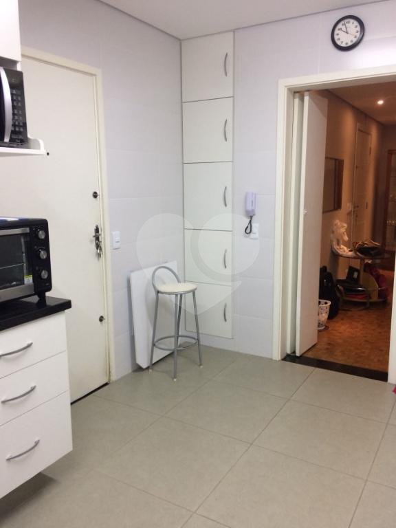 Apartamento à venda com 4 quartos, sendo 2 suítes, em Jardim América, São Paulo, SP