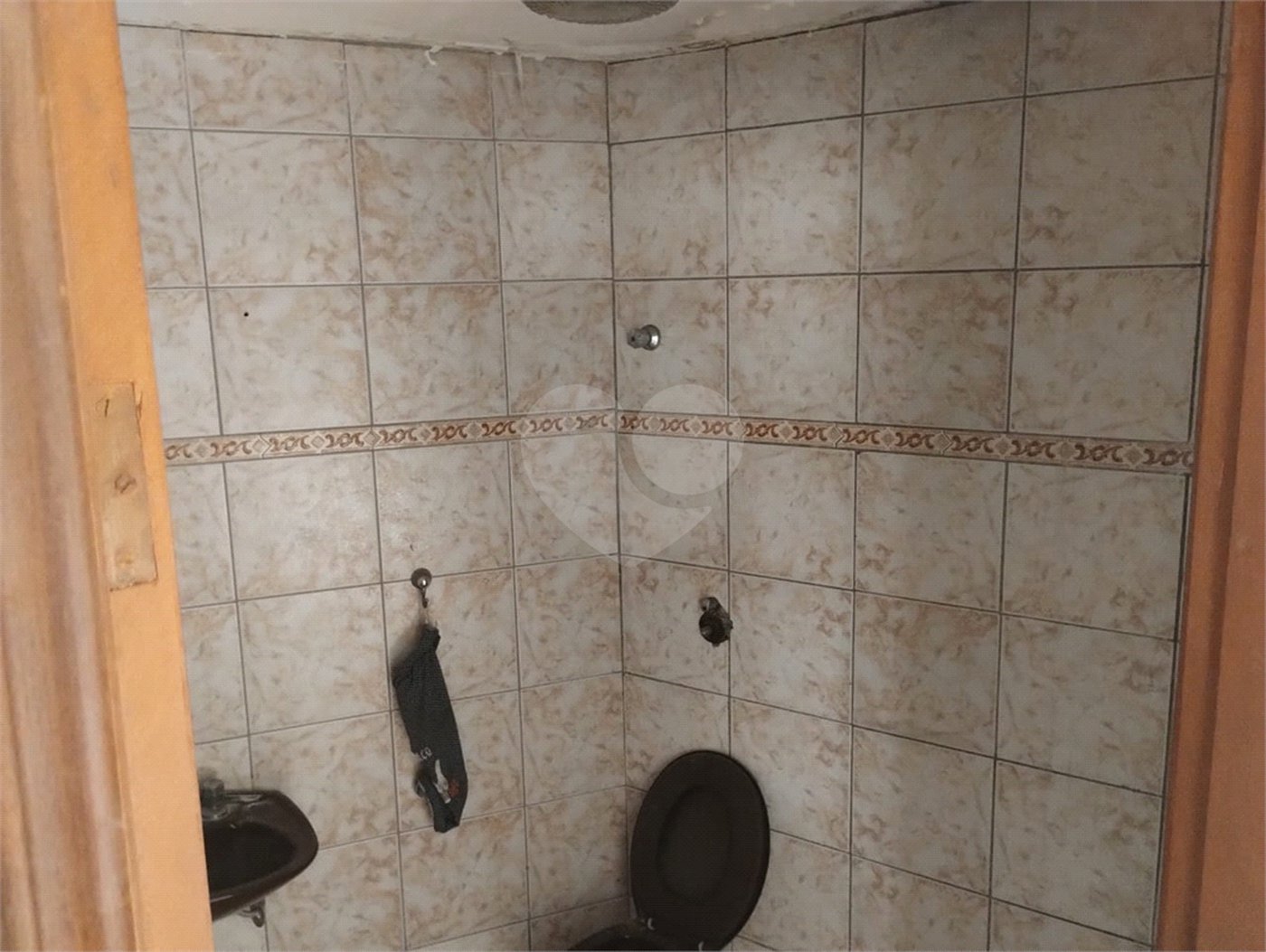 Sobrado à venda com 7 quartos, sendo 6 suítes, em Aclimação, São Paulo, SP