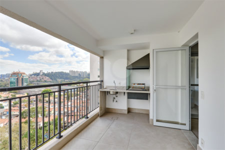 Apartamento à venda com 4 quartos, sendo 2 suítes, em Santo Amaro, São Paulo, SP