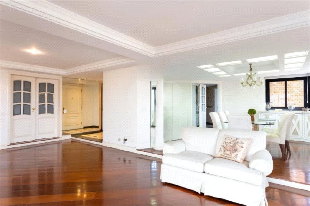 Apartamento à venda com 4 suítes em Vila Ida, São Paulo, SP