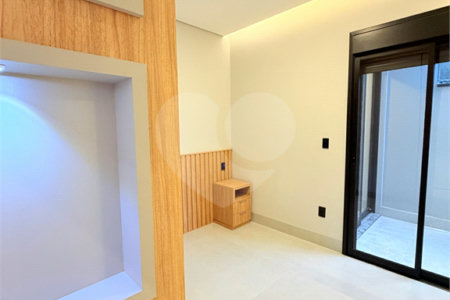 Casa à venda com 3 suítes no condomínio Jardim Residencial Dona Maria Candida, Indaiatuba - SP