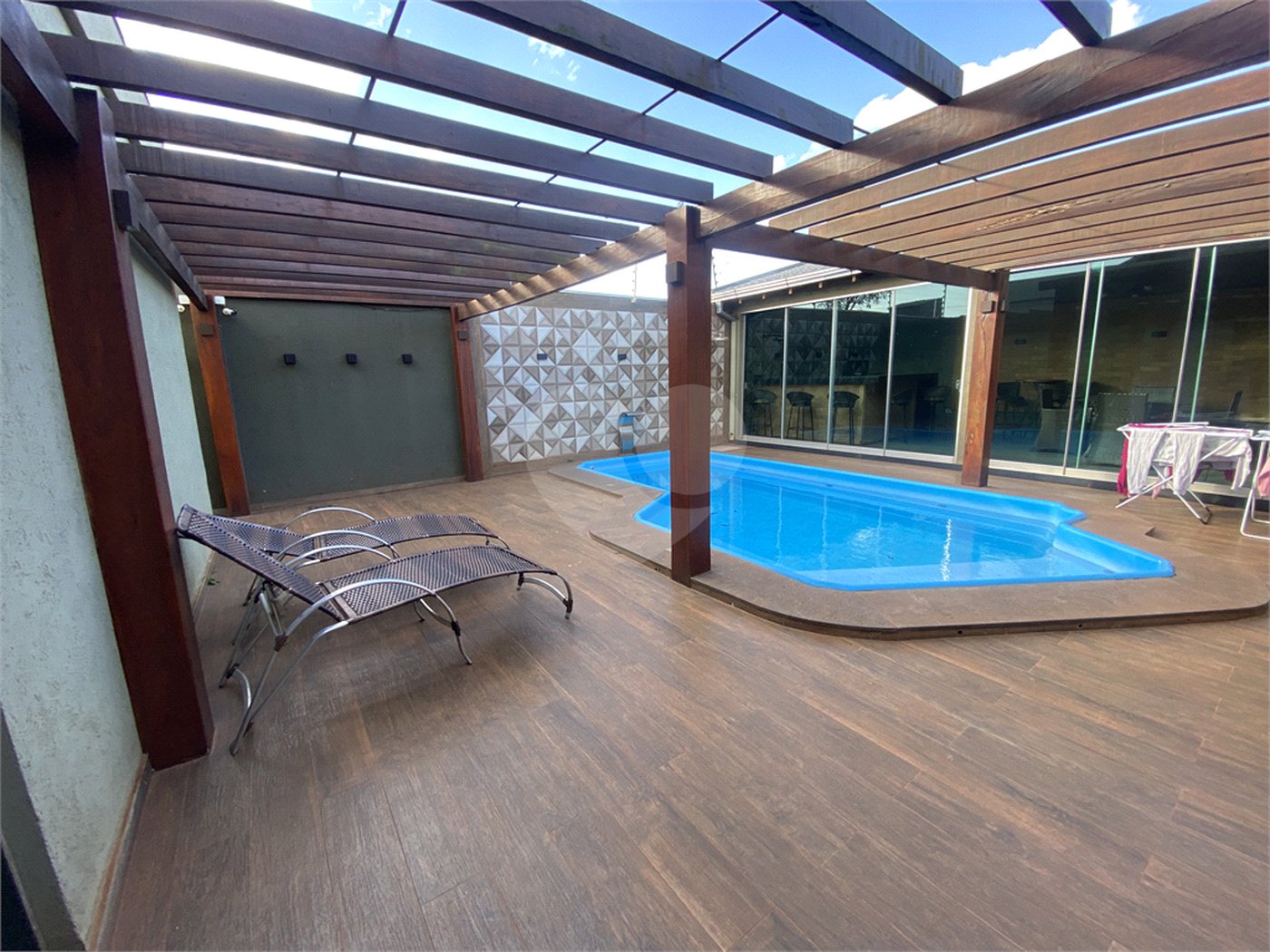 Casa à venda com 2 quartos, sendo 1 suíte, em Jardim Estoril, Ponta Porã, MS