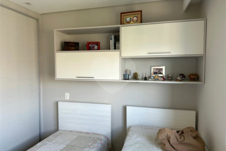 Apartamento à venda com 3 suítes em Vila Suzana, São Paulo, SP
