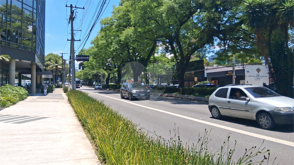 Loja à venda ou para alugar em Cidade Jardim, São Paulo, SP