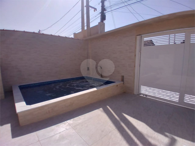 Casa Térrea à venda com 2 quartos, sendo 1 suíte,  em Florida Mirim, Mongaguá, SP