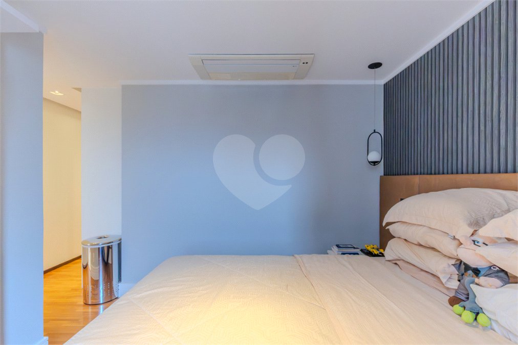 Apartamento à venda com 3 suítes em Chácara Santo Antônio, São Paulo, SP