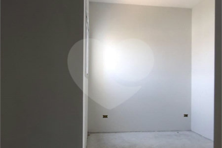 Casa à venda com 2 quartos no condomínio Residencial Bella Suissa, Mogi das Cruzes - SP