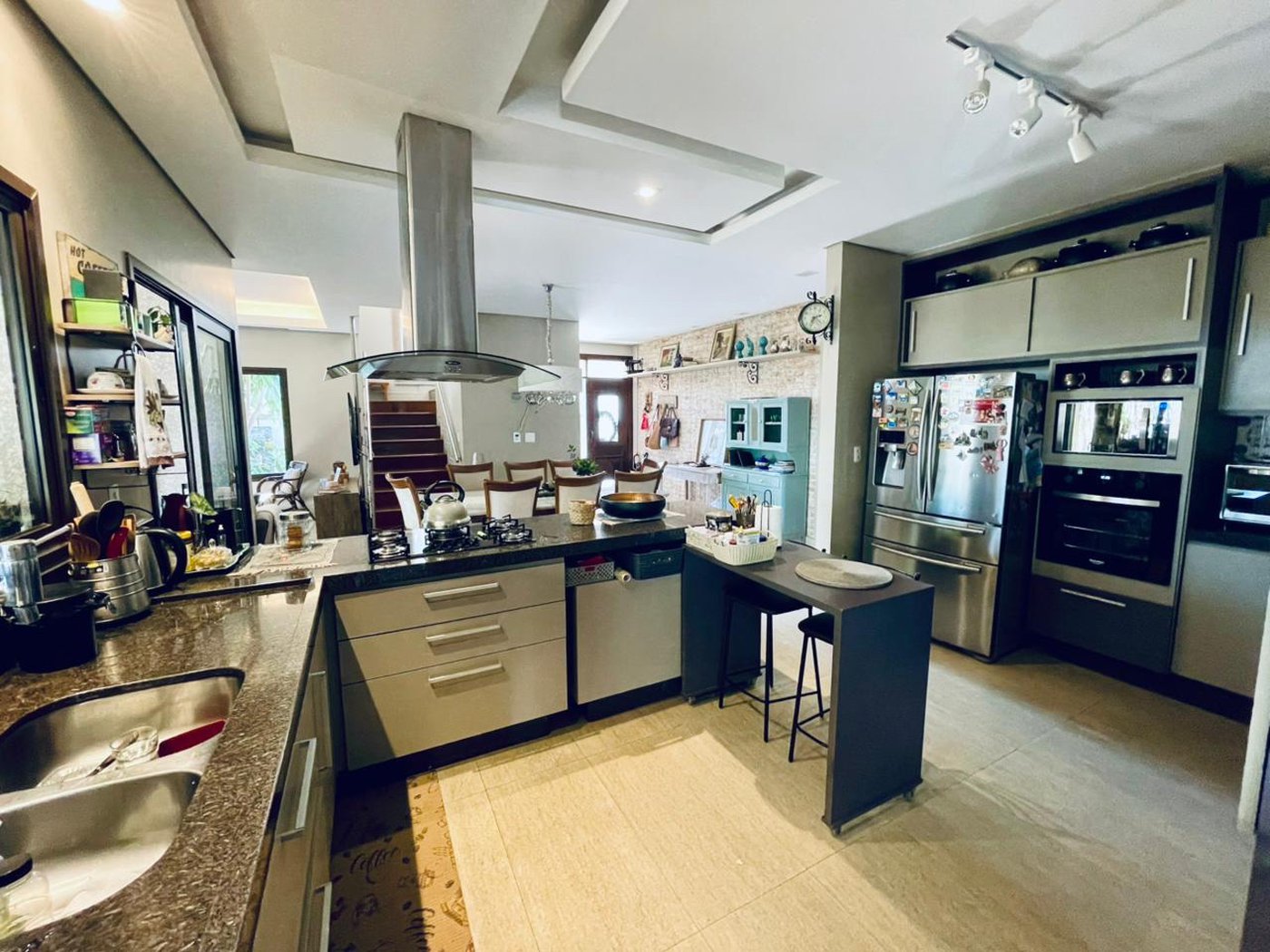 Casa à venda com 3 quartos, sendo 1 suíte, em Jardim Adelaide, Hortolândia, SP