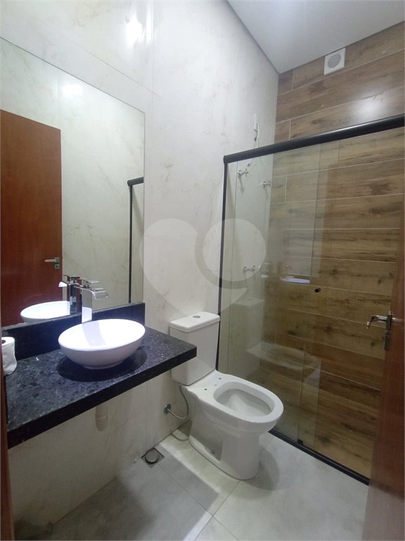 Casa à venda com 3 quartos, sendo 2 suítes, no condomínio Vila Rica, Indaiatuba - SP