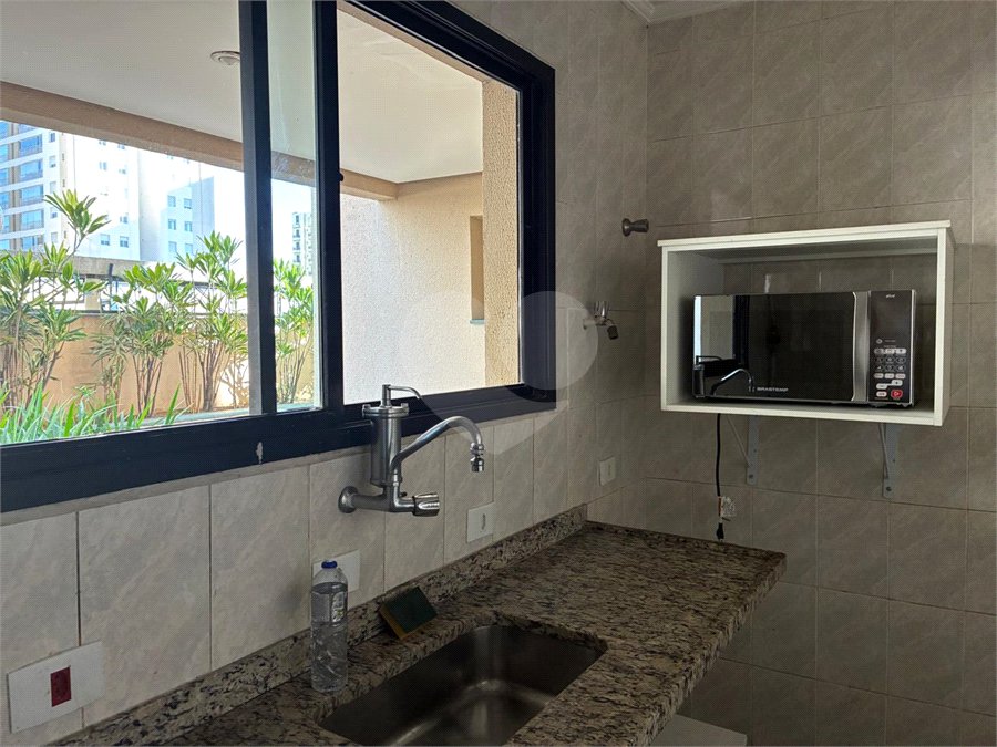 Apartamento à venda com 3 suítes em Vila Galvão, Guarulhos, SP