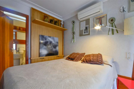 Casa à venda com 5 quartos, sendo 4 suítes, no condomínio Espaço Mobile - Real Parque, São Paulo - SP