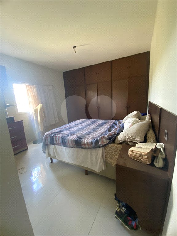 Sítio à venda com 3 quartos, sendo 1 suíte, em Loteamento Vila Central, Elias Fausto, SP