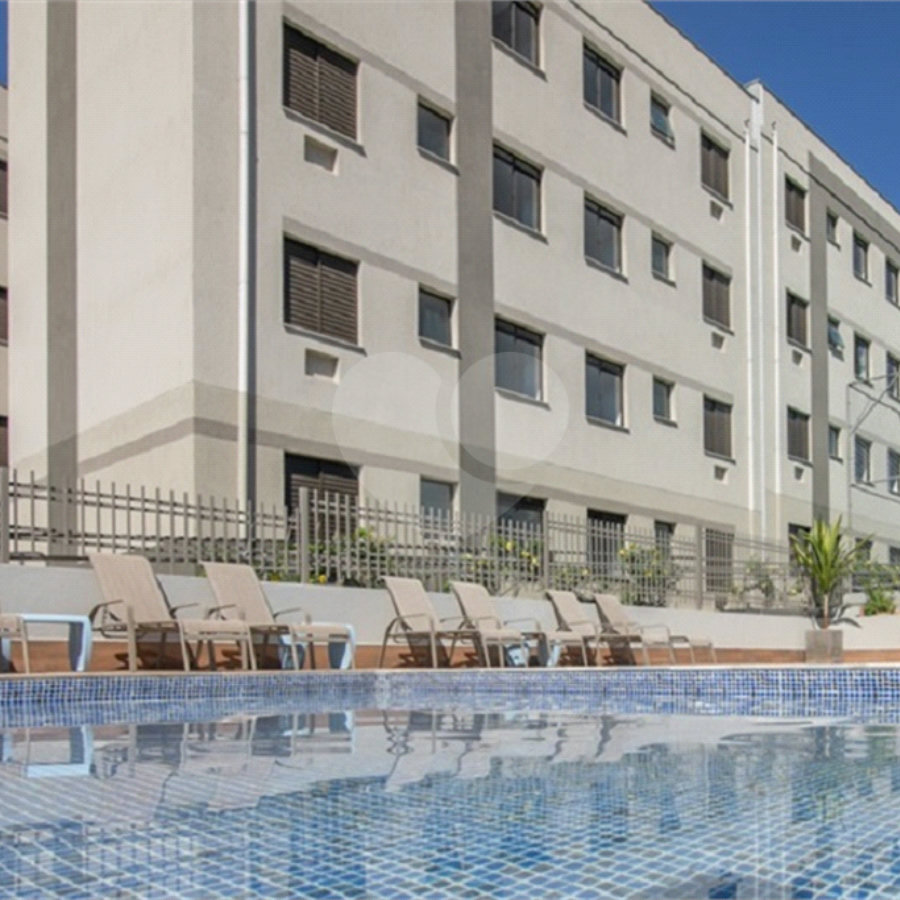 Apartamento com 2 dormitórios.