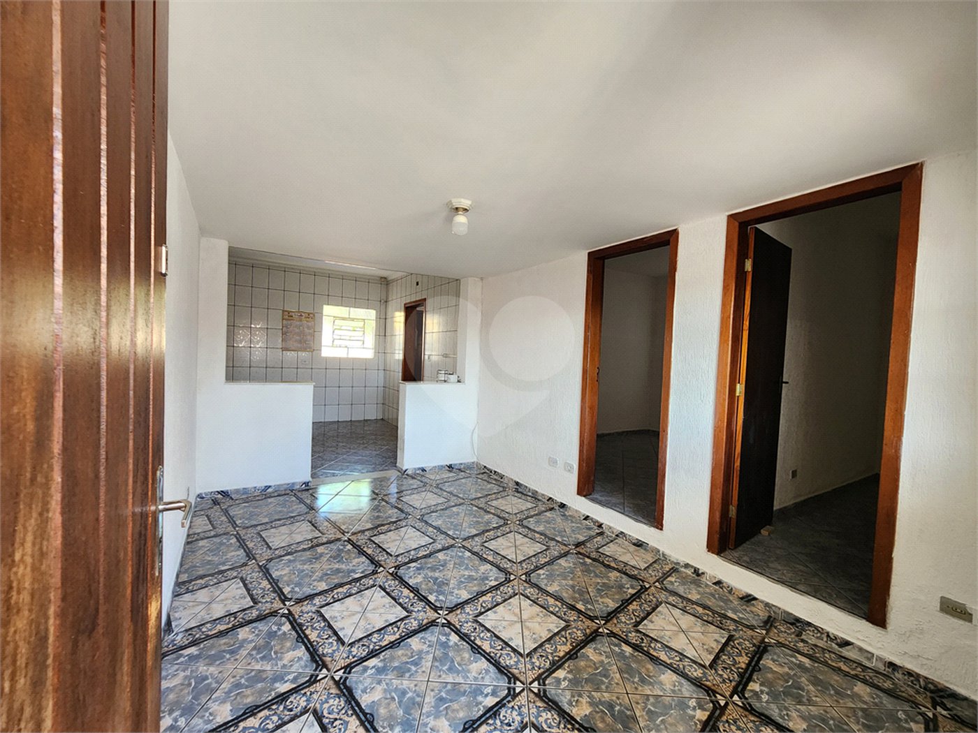 Casa à venda com 2 quartos no Centro, Poá, SP