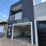 Casa à venda com 1 quarto, sendo 2 suítes, em Vila Nastri, Itapetininga, SP