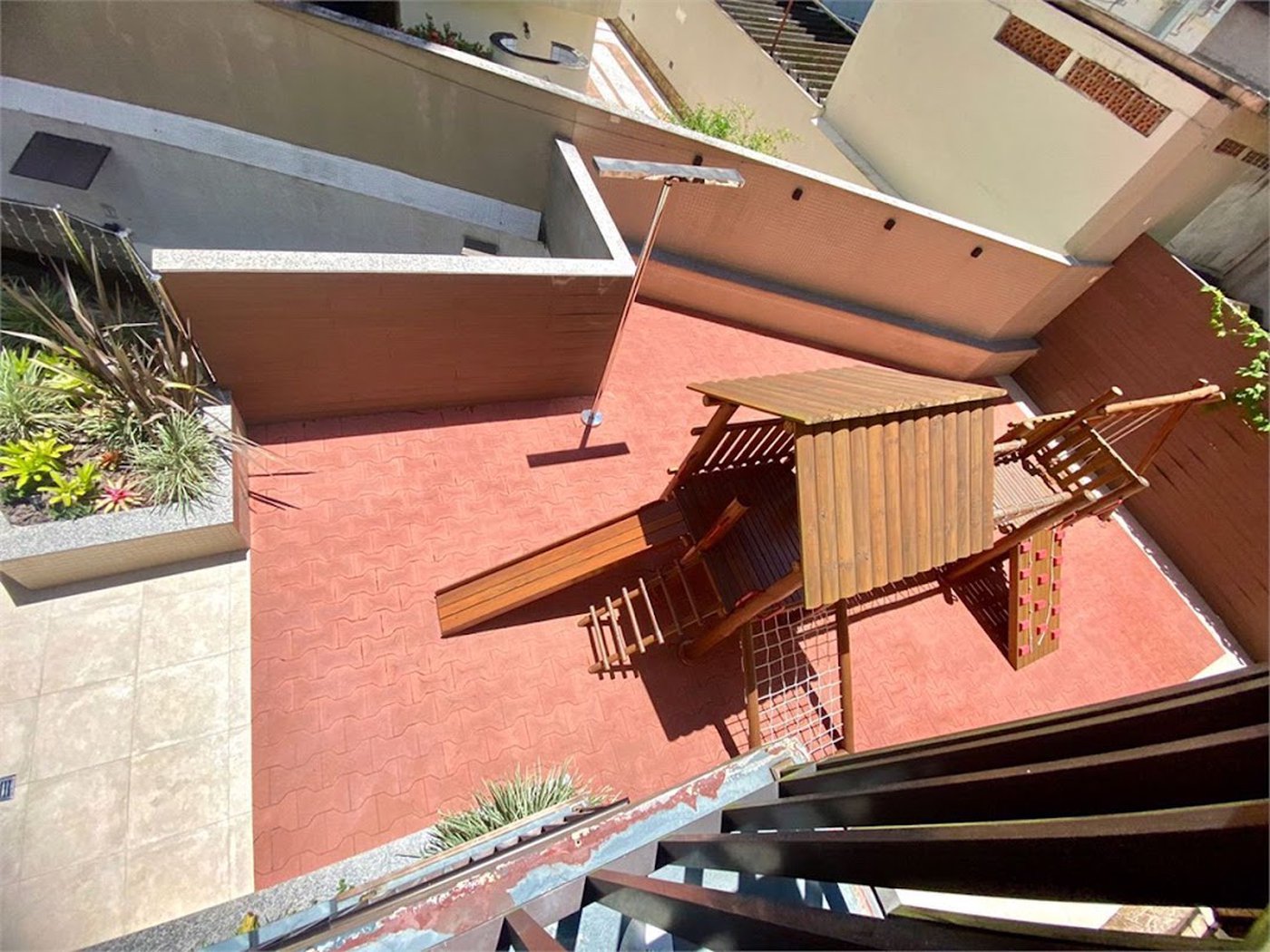 Apartamento Residencial à venda, Centro, Guarujá - AP1482.