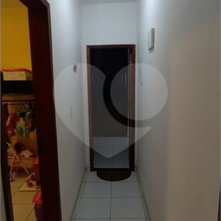 Casa à venda com 3 quartos, sendo 1 suíte, em Areal, Araruama, RJ