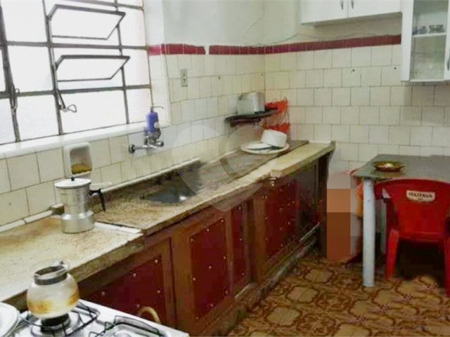 Sobrado à venda com 10 quartos em Vila Guilherme, São Paulo, SP