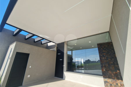 Casa à venda com 3 quartos, sendo 1 suíte, no condomínio Vilagio Wanel, Sorocaba - SP