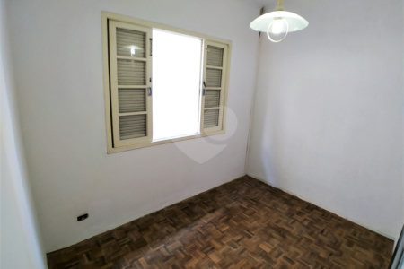 Sobrado à venda com 3 quartos, sendo 1 suíte,  em Vila Mazzei, São Paulo, SP