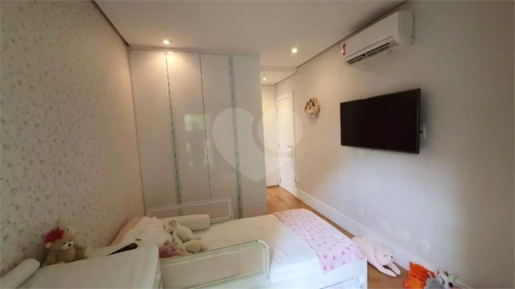 Casa à venda com 3 suítes no condomínio Metropolitan, São Paulo - SP