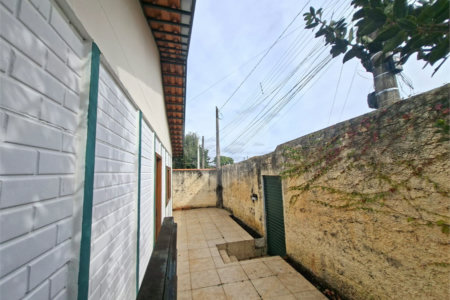 Casa à venda com 2 quartos no Centro, Alambari, SP