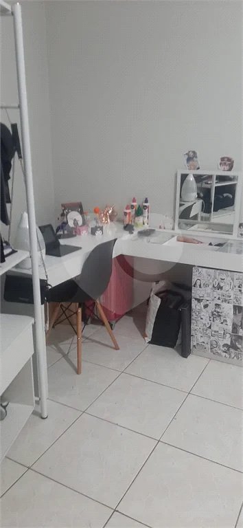 Sobrado à venda com 3 suítes em Jaraguá, São Paulo, SP