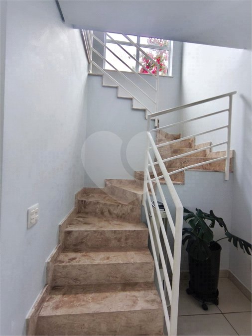 Casa à venda com 3 suítes no condomínio Piemonte, Vinhedo - SP