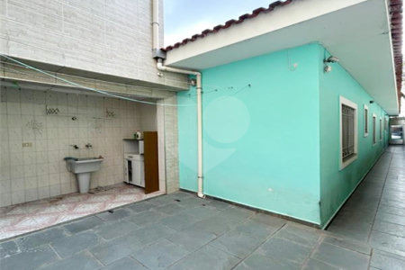 Sobrado à venda com 3 quartos, sendo 1 suíte, em Jardim Peri, São Paulo, SP