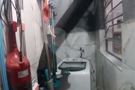 Casa à venda com 3 quartos, sendo 1 suíte, em Jardim Cris, São Paulo, SP